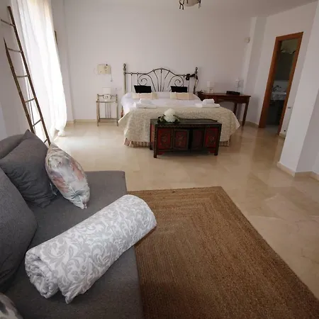 25 Villa *