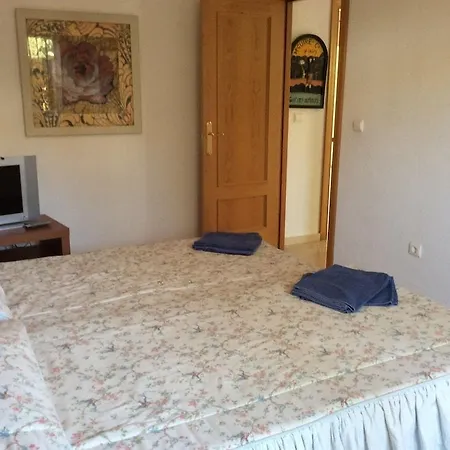 Villa 25 *